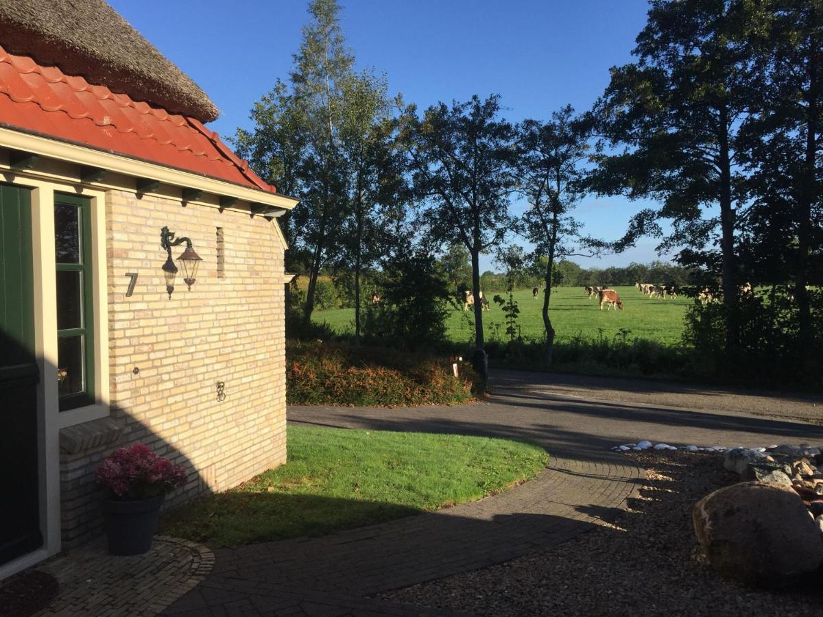 B&B Ut En Thus Sweagerbosk ภายนอก รูปภาพ