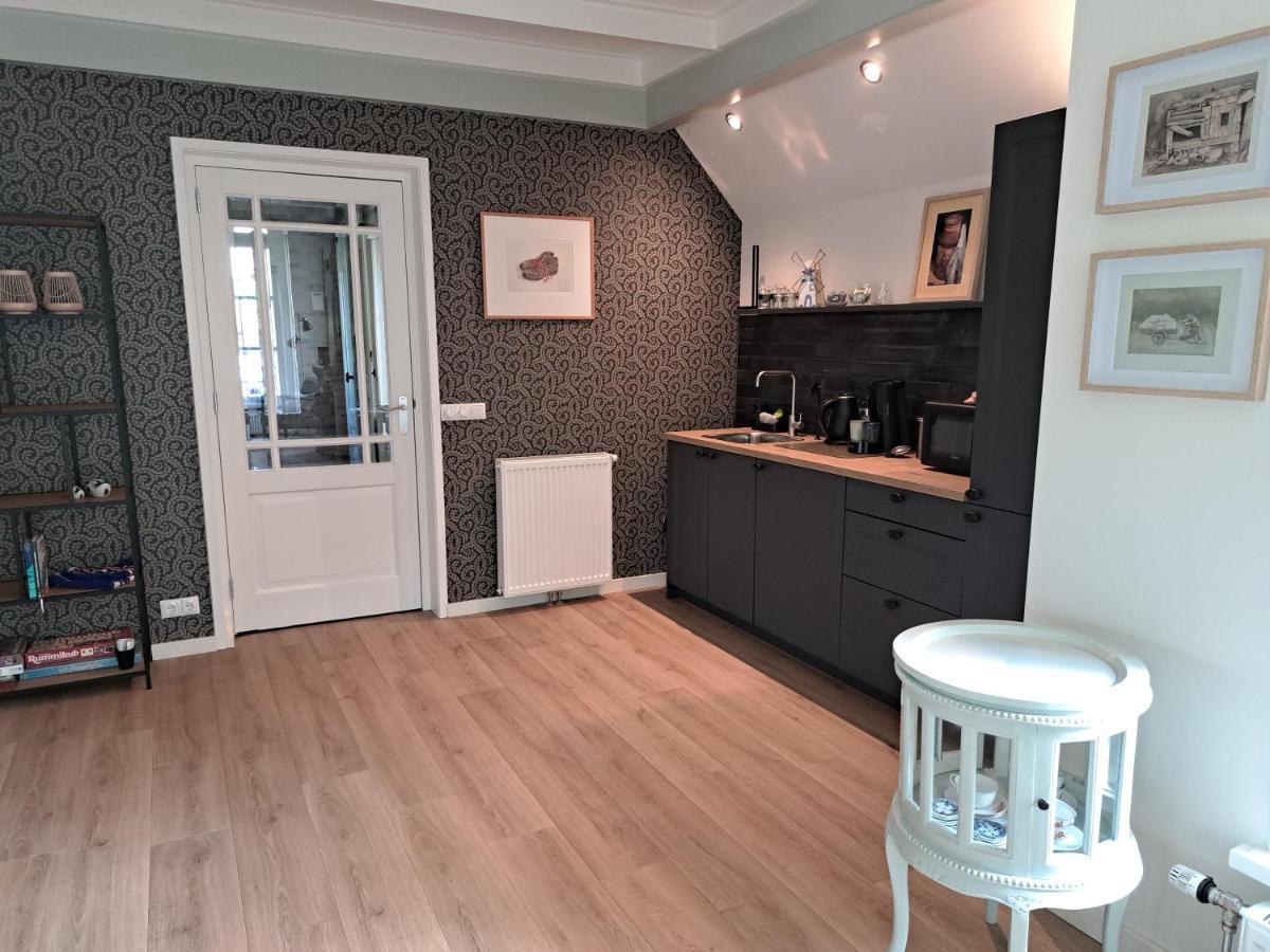 B&B Ut En Thus Sweagerbosk ภายนอก รูปภาพ